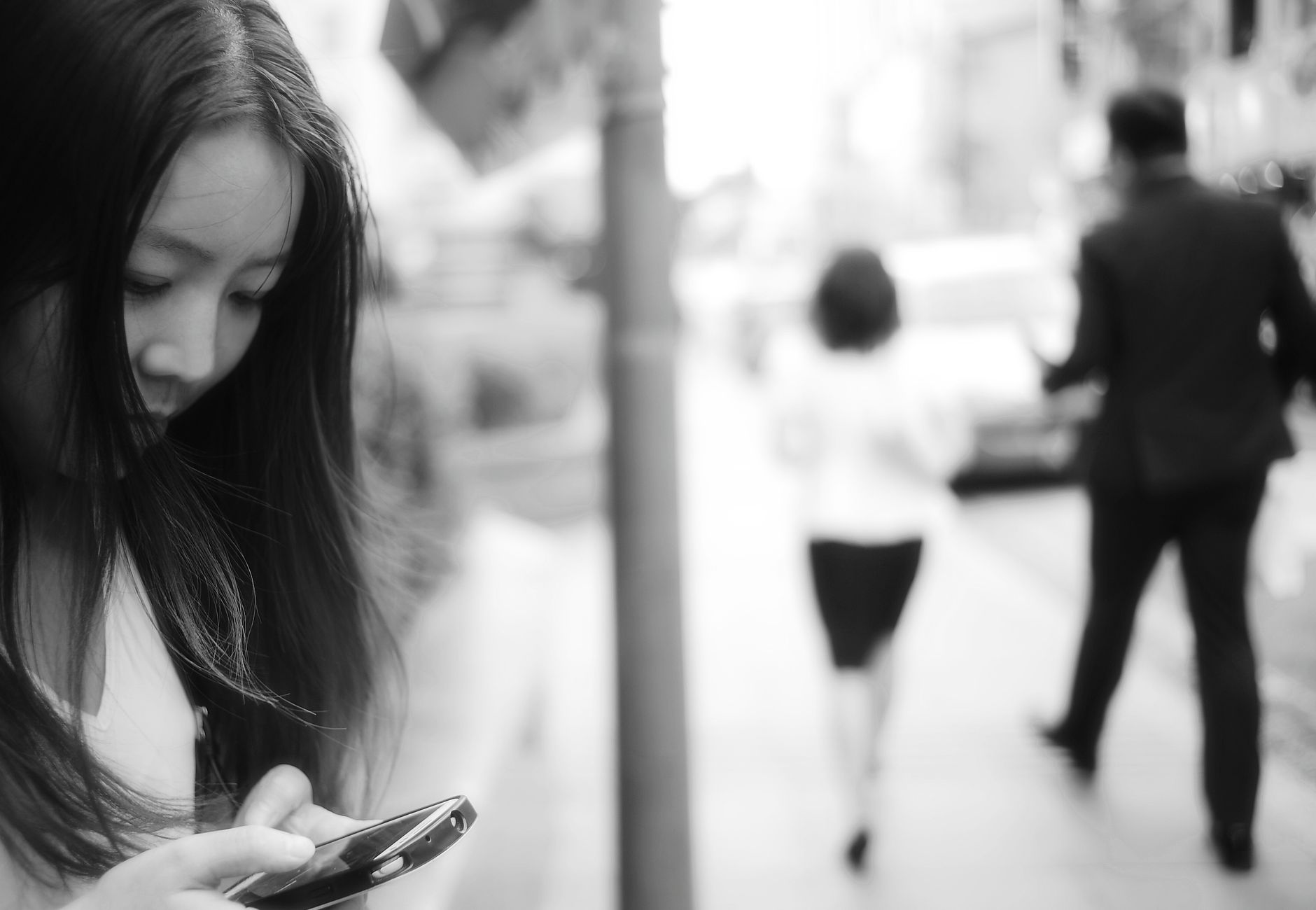 安全な大手メールレディに共通する4つの条件のイメージ
